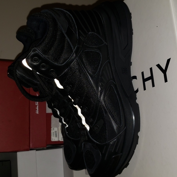 Givenchy sneakers - Picture 11 of 13